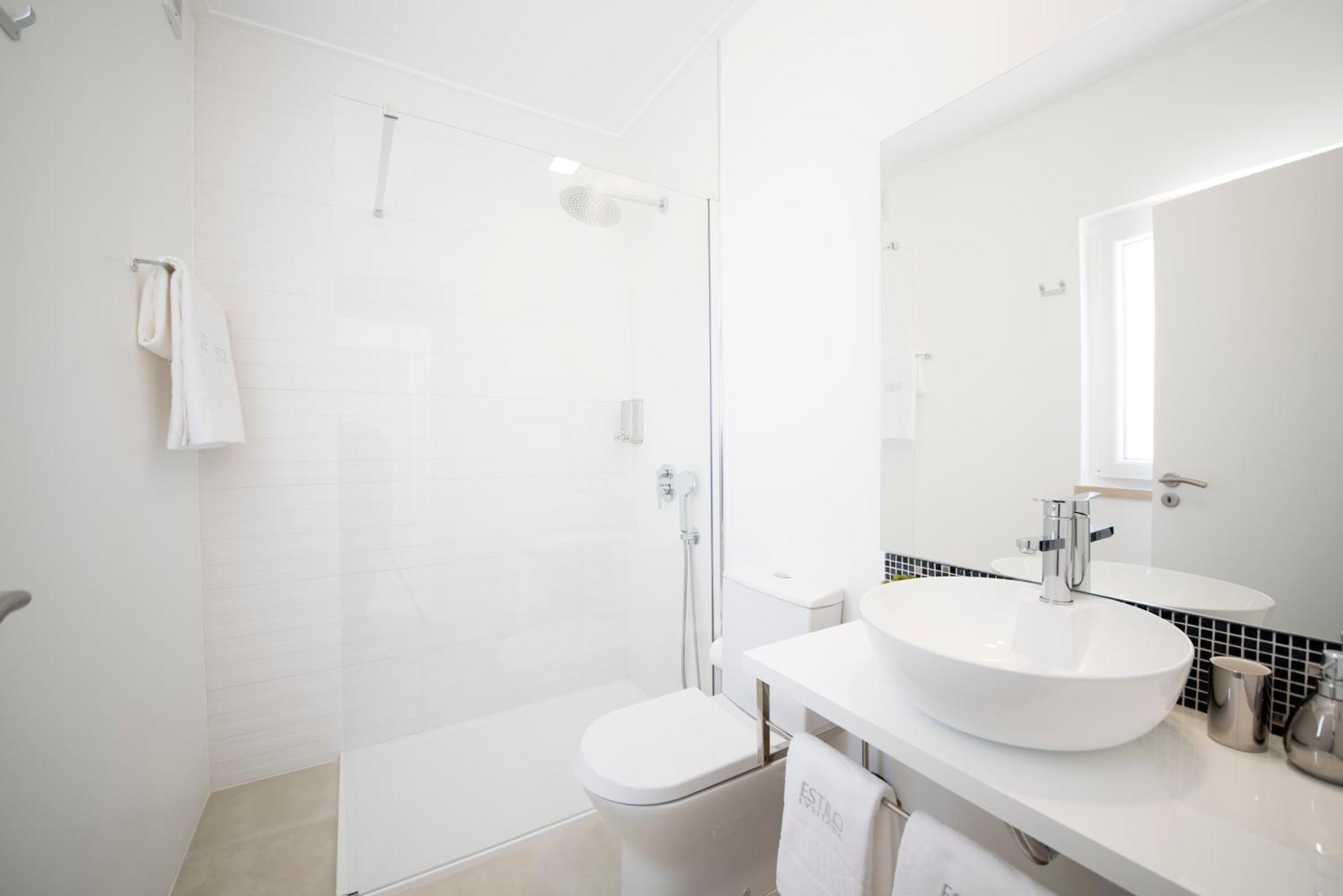Casa Da Praia & Casa Da Mare Da Alta By Estilo Lusitano, Com Piscina Privada Porto Covo Phòng bức ảnh